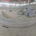 济宁 芝麻白异形坐凳，自然面光面弧形加工