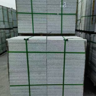 济宁 芝麻白火烧，园林广场市政工程地铺石，1.8~5.0厚均有现货