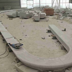 济宁 芝麻白花岗岩弧形花坛石，坐凳石