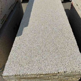 济宁 黄金麻花岗岩荔枝面毛板，半成品