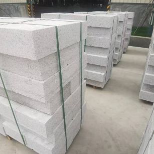 济宁 白麻花岗岩路沿石，立缘石，平缘石，路牙石，道牙石，马路牙子等