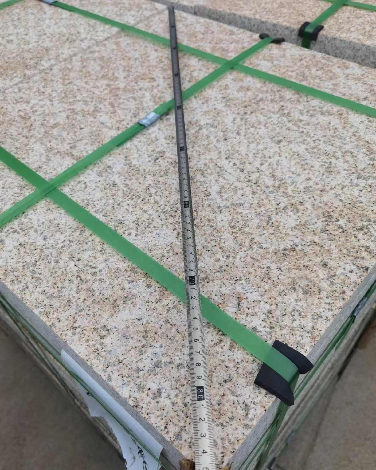 济宁 黄金麻火烧面地铺石