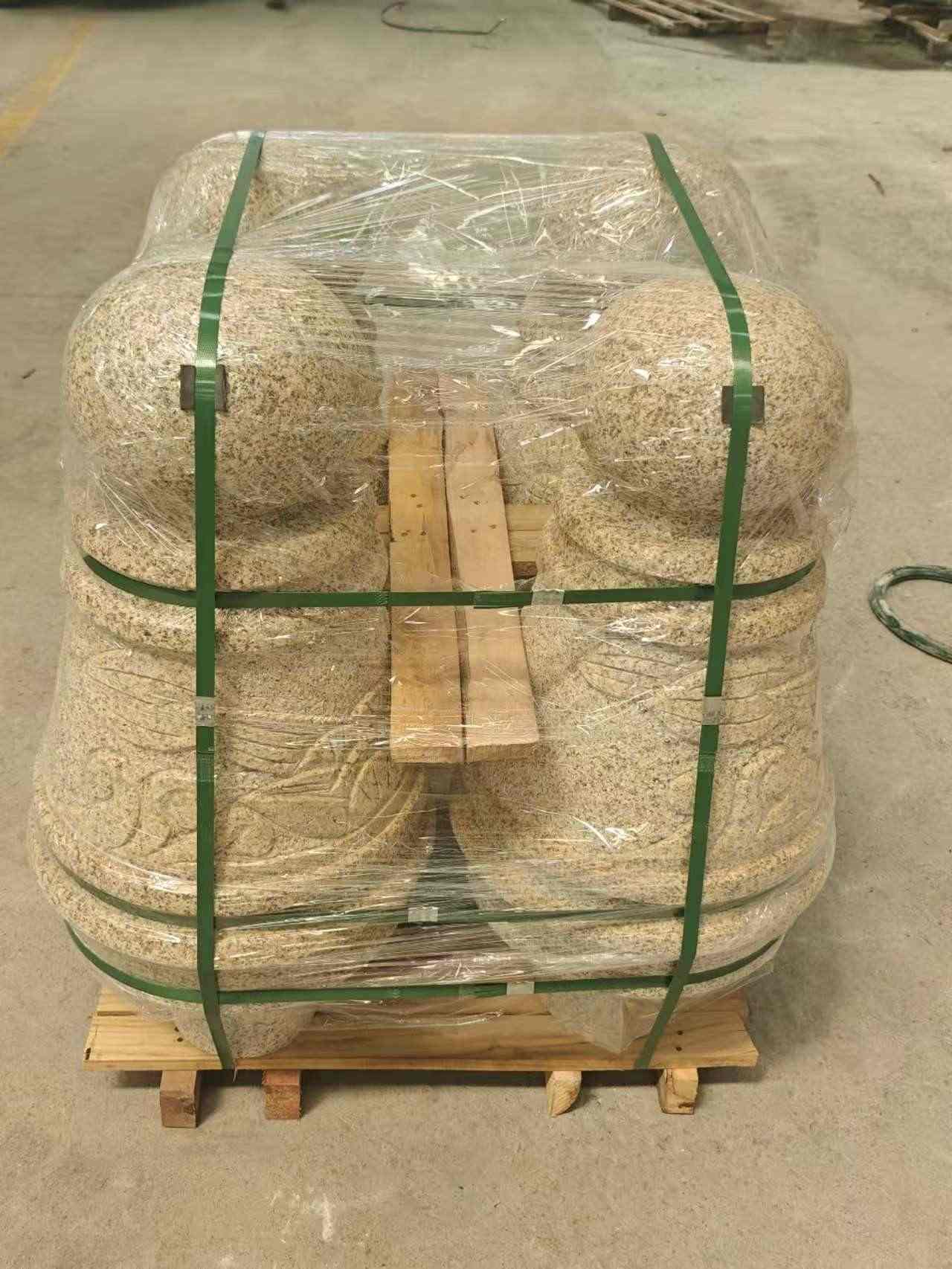 济宁 黄金麻异形定制雕花——棒棒糖挡车柱