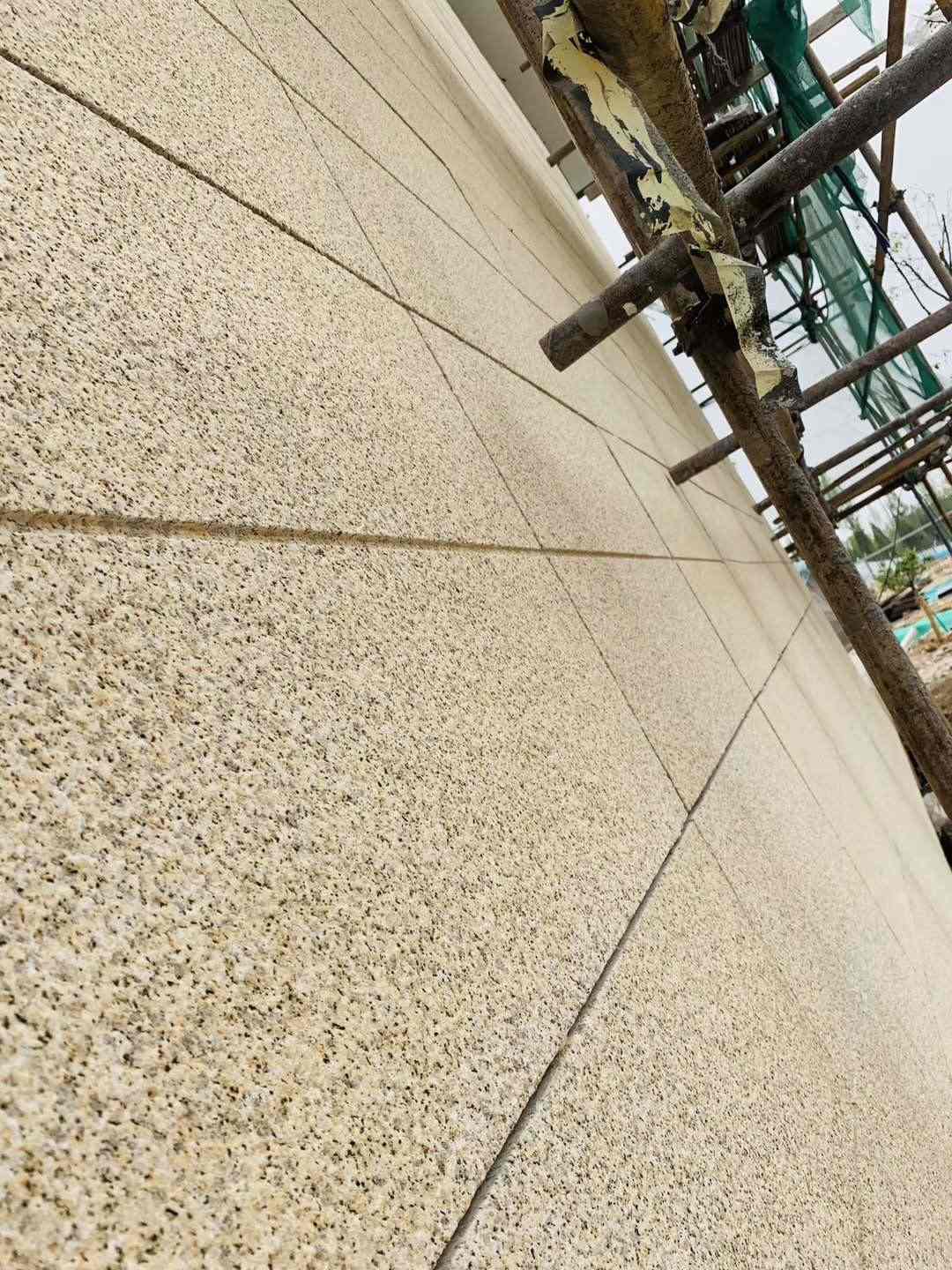 济宁 黄金麻花岗岩荔枝面外墙干挂石材效果示例