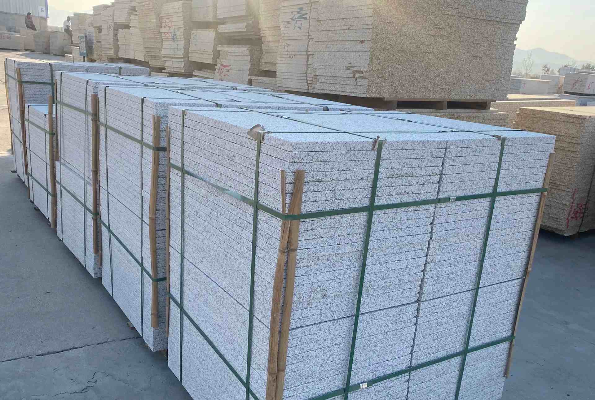 济宁 白麻花岗岩荔枝面地铺石