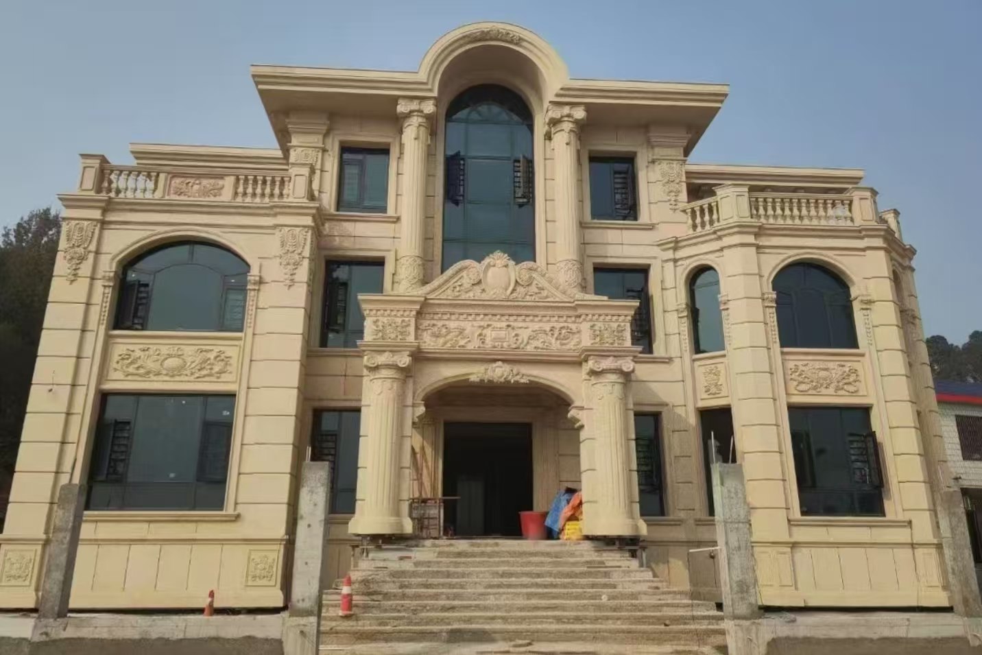 济宁 黄金麻花岗岩别墅外墙干挂