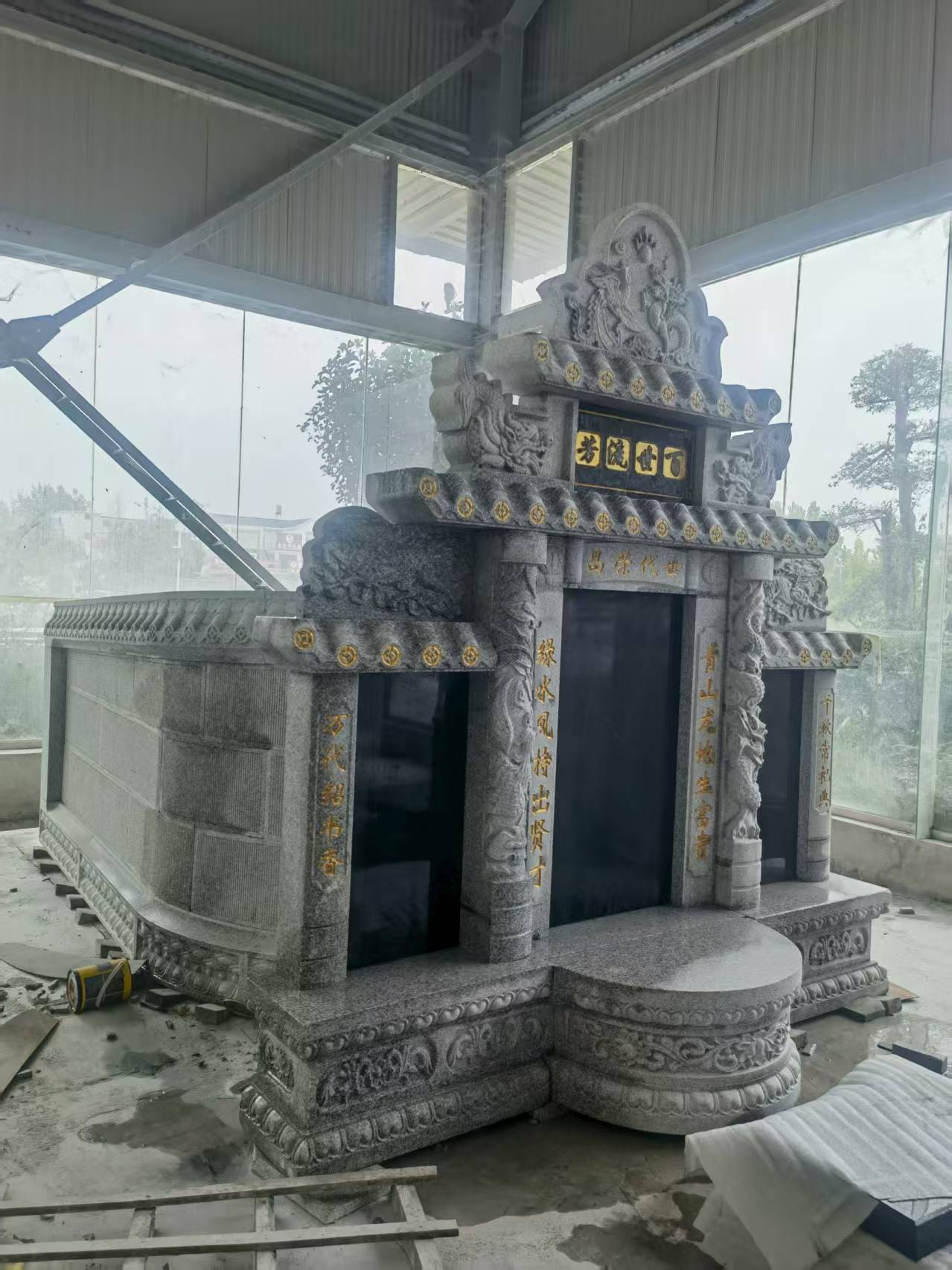 济宁 芝麻白墓碑效果展示图