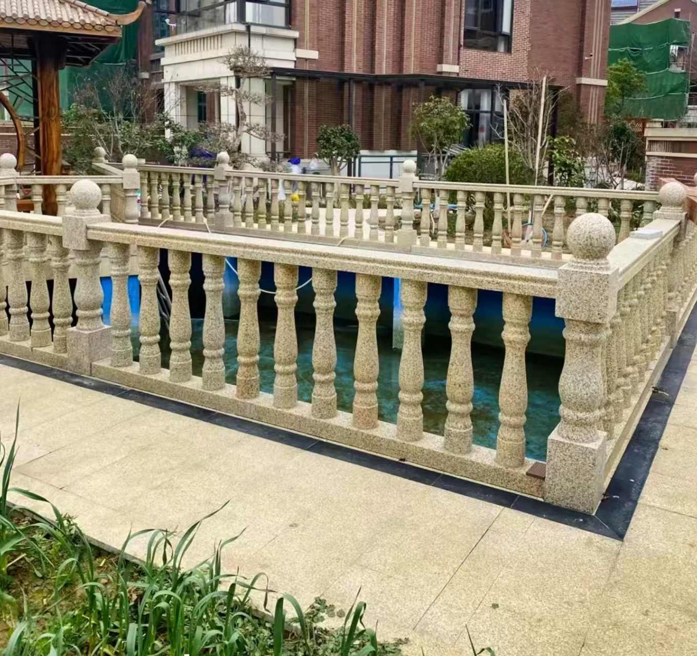 济宁黄金麻花岗岩石材栏杆，扶手，将军柱，花瓶柱