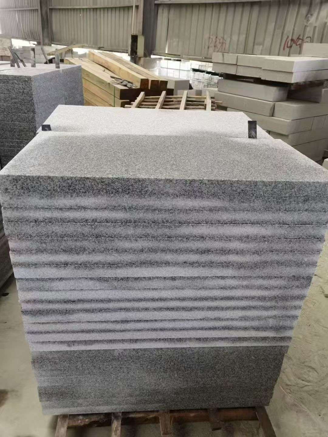 济宁 芝麻白5公分火烧地铺成品，900*400，规格可定制